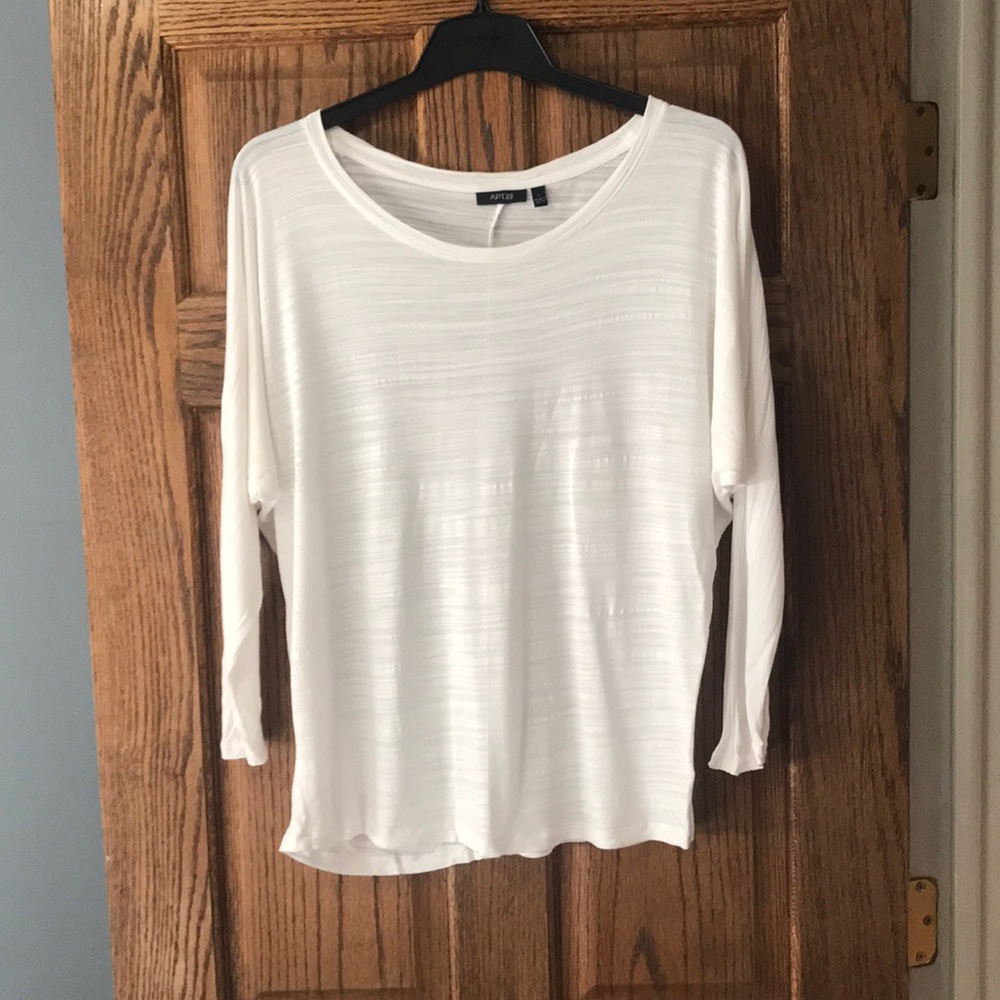 Lightweight dolman top